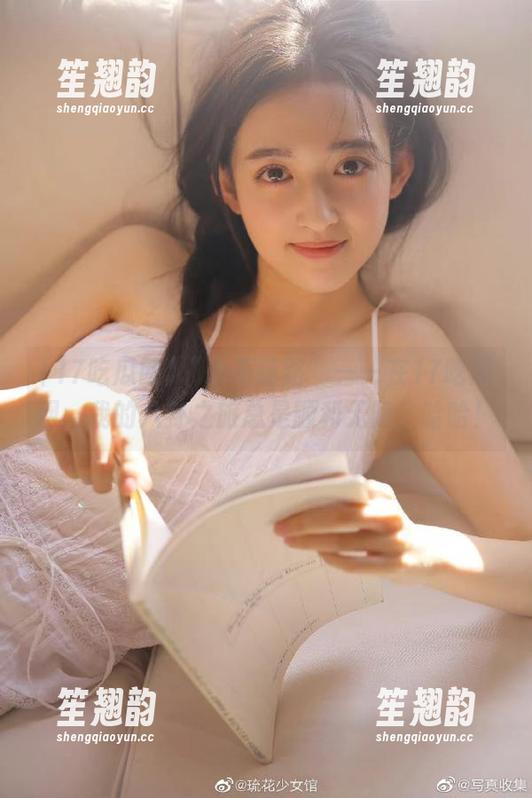 17吃瓜网 “永不迷路”——在17吃瓜网,我的八卦之旅总是顺利无阻,哈哈!