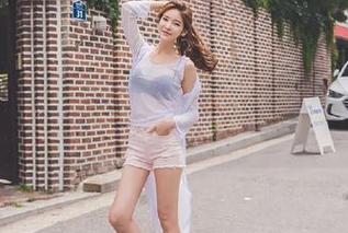 “51bl5”上的资源，咋看着有点奇怪？我的目光啊，总是在转悠！