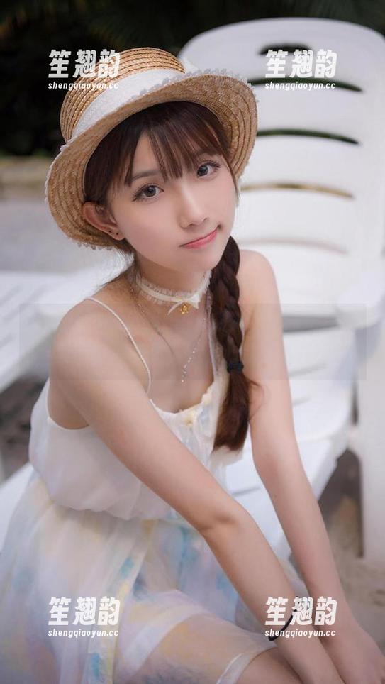 51cg线路：走进一个奇妙的瓜田，果实挂满枝头，不小心就被缠住了！