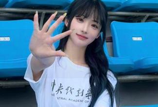 今天的瓜清单在这里，别犹豫，下载51吃瓜，优雅地咬一口！