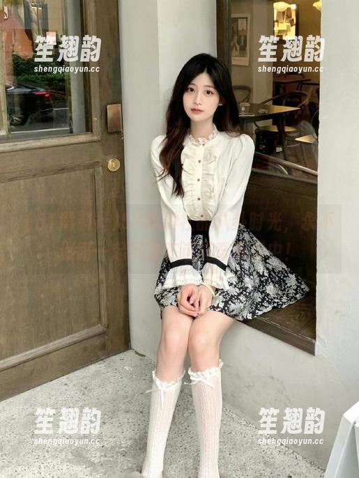 51黑料社 51黑料社的八卦时光,永不迷路一起沉浸在这些奇葩瓜中!