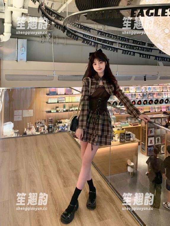 911黑料 再次观看911黑料,从时事散文变成一场荒诞剧