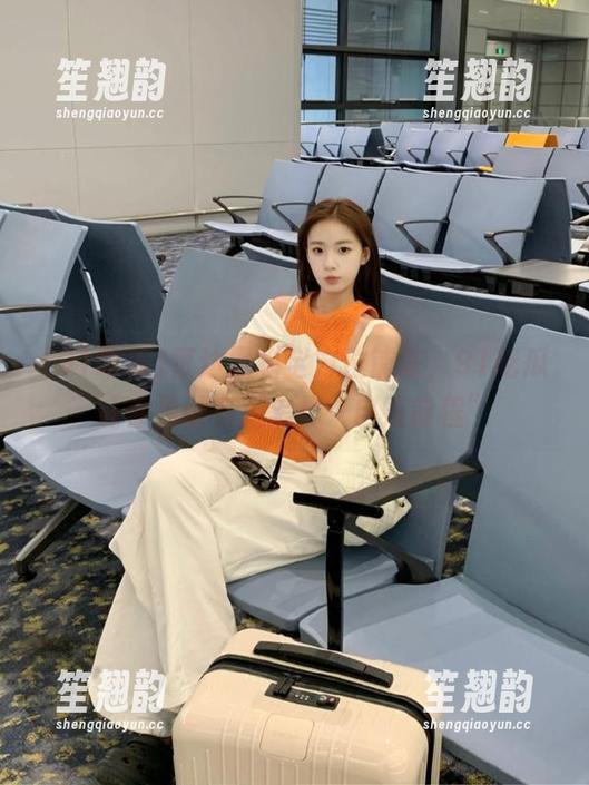 直达黑料全方位铺陈，91吃瓜让你见证有人怎样“自毁前程”