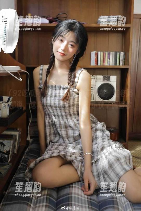 92吃瓜网 92吃瓜网cg苹果版,连老妈都说,这样吃瓜才有文化,小伙子佩服你!