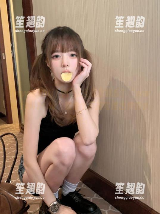 是网站还是云娱乐？“www.fuli24.lv”就像个不按常理出牌的小丫头。