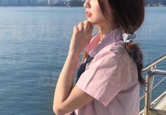 进入“www.吃瓜”导航，就像走进了一个巨大的趣味奇境，一不小心就是一整天！