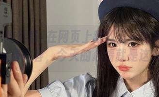 在网页上翻找五一吃瓜群的最新免费内容，今天的心情就是这么怪。