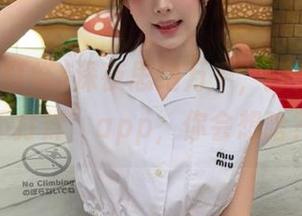 深夜思绪万千，打开“吃瓜不打烊”app，你会想啥？