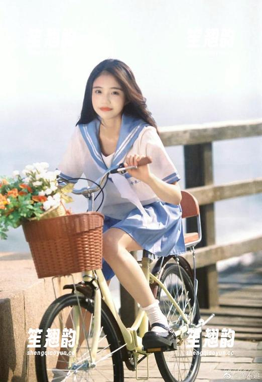 吃瓜不打烊，苹果版正式换上新装，真有点小期待！