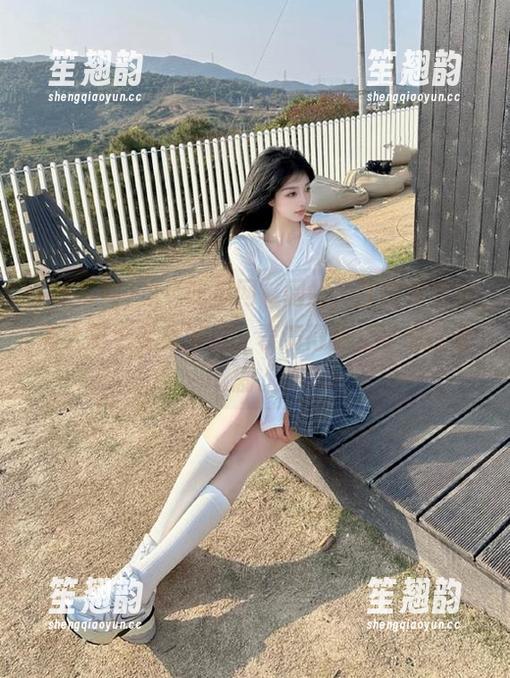 吃瓜网 这“吃瓜网”网站,在线观看总有人莫名变身演员,表演得我就好像在看剧。