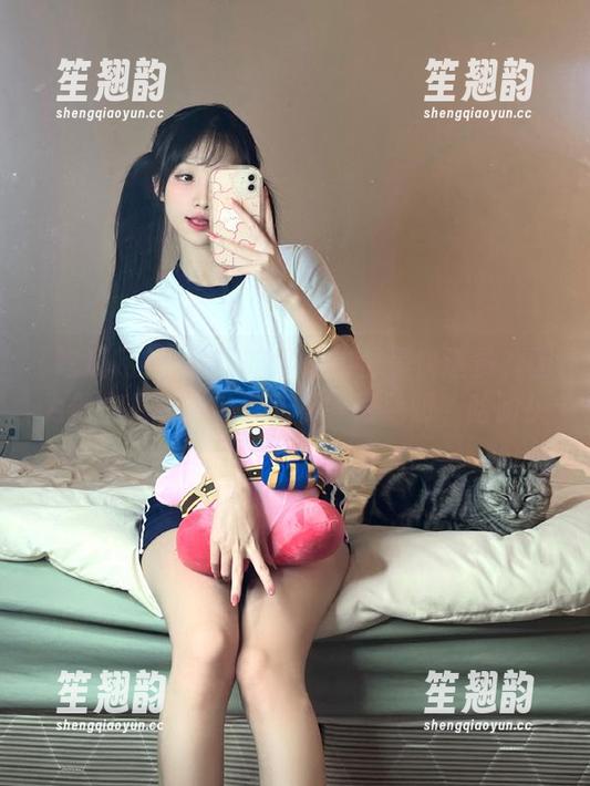 吃瓜网 为啥玩吃瓜网的都是快递员?因为他们只走“免费吃瓜”线路呀,哈哈!