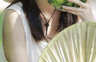 “吃瓜网”提供一项永久在线服务：只需坐在沙发上，剧本就来了！