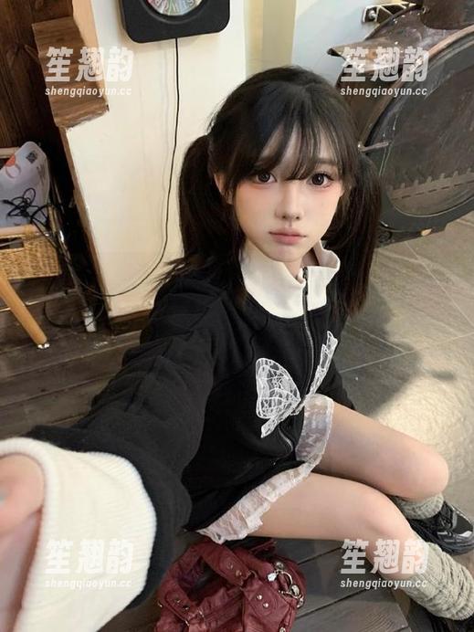 吃瓜黑料 当你在吃瓜黑料官网,在线沉浸在八卦的海洋里,难道不觉得有点魔性?