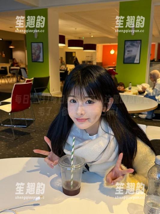 每日黑料首页：这里的瓜都长毛了，你还不来一口嘛！