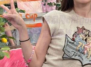 “第一吃瓜网chigua”的资源库铺天盖地！你决定是要被瓜砸还是砸瓜？