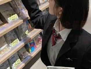 网页上一看，全是黑哥冲料的奇葩包，GitHub又要被“革新”了？