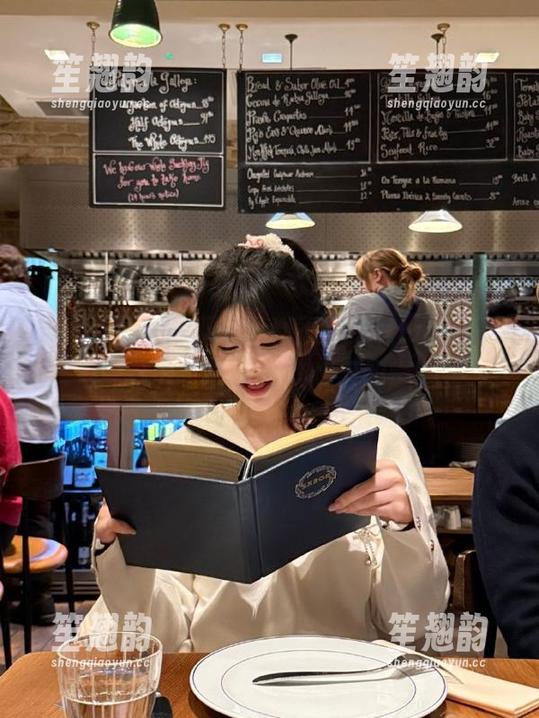 黑料不打烊 观看黑料不打烊tttzzz,入口一打开,全是让人瞠目的爆料。
