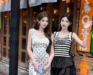 对于“黑料不打烊zztt87”的导航，我的只想说：可以换个设计吗？怎么看着像个黑暗森林？