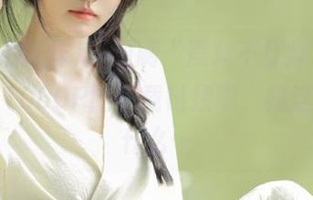 一边刷“黑料不打烊”，一边纠结1080P的下载链接呢，我这是在做什么…