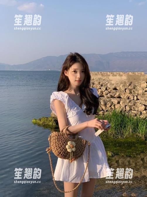 黑料不打烊 黑料不打烊tttzzzapp,踏入那个神秘入口,真相像涌入的黑鸟般让人忐忑!