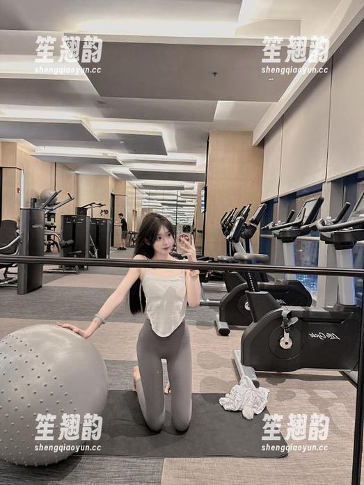 黑料不打烊 糟糕,我又点开“黑料不打烊tttzzzsu”的导航链接了,不小心又被八卦给圈住!