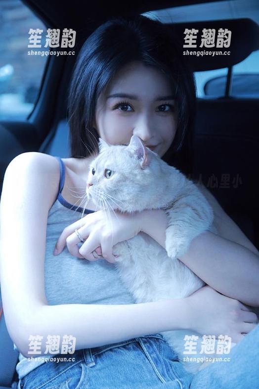 登录黑料导航，能让人心里小鹿乱撞，这感觉真微妙。