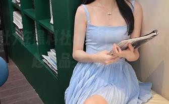 在黑料社app上免费获取茶点，趁热品尝，哈哈！