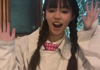 这黑料网网址我真得再看看，连我这样的吃瓜群众都忍不住好奇了。