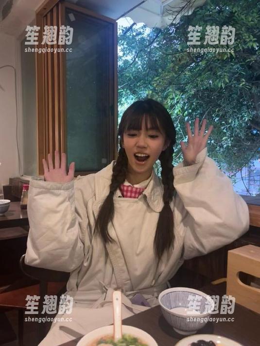 黑料网 这黑料网网址我真得再看看,连我这样的吃瓜群众都忍不住好奇了。